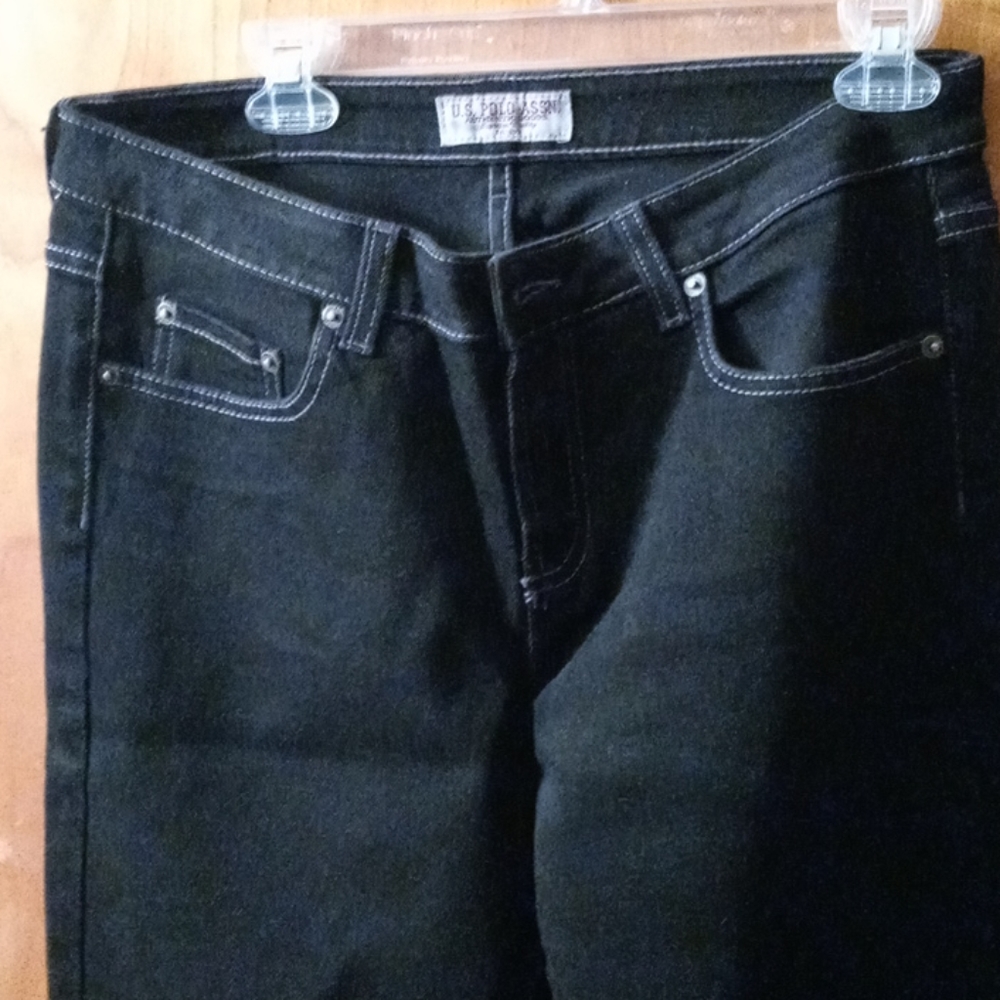 Denim - Picture 3 of 4